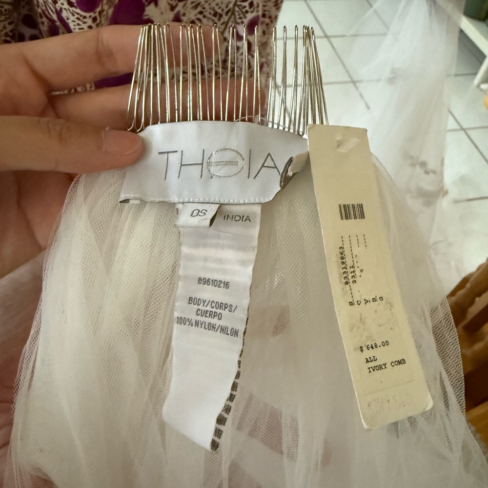 BHLDN Theia Jasper Embroidered Cathedral Veil - Picture 5 of 9
